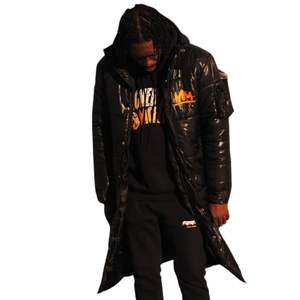 Manteau long matelassé pour homme, design à capuche, longueur totale, veste d'hiver matelassée, vêtement d'extérieur chaud et isolé - Product Image 3