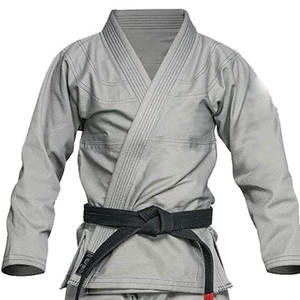 Traje de Jiu-Jitsu Brasileño (BJJ) apto para principiantes y practicantes avanzados, enfocado en comodidad, movilidad y durabilidad durante las sesiones de grappling. - Product Image 4