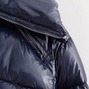 Femmes toutes tailles coton Bomber veste épaissie col montant fermeture éclair taille fixée peint pain en forme solide impression Plus - Product Image 5