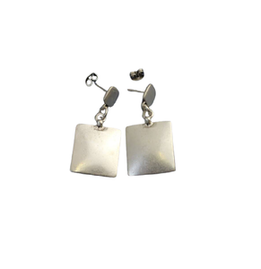 Spring 2025 <b>China</b> Wholesale jewelry C Shaped Resin Pink Rose Flower Earrings Maxi <b>Dress</b> Jewelry Korean Matte Texture - Product Image 3