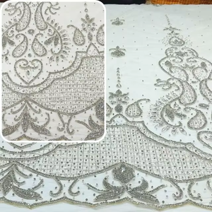 Tissu en dentelle brodée soluble dans l'eau, motif petite marguerite 3D de luxe, pour la confection de robes, de robes de mariée et d'artisanat - Product Image 2