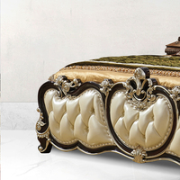 Lit double moderne et luxueux avec design classique d'inspiration française en bois massif sculpté de style européen pour la chambre à coucher