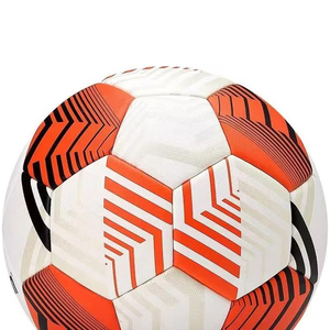 Ballons de football / ballons de football d'entraînement de taille personnalisée, de bonne qualité, au meilleur design, pour une utilisation en plein air - Product Image 6