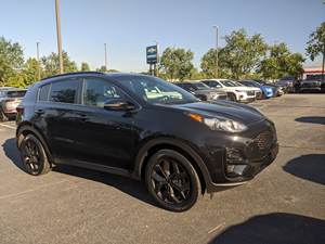 Kia Sportage Nightfall 2022 d'occasion, propre - Product Image 2