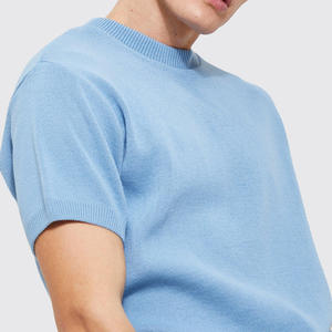 Conjunto de jogging de dos piezas de verano personalizado de calidad superior para hombre, pantalones cortos transpirables, camisetas de patrón sólido, ropa de calle de talla grande - Product Image 5