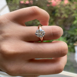 Anillo de diamante cultivado en laboratorio de 2CT de corte redondo clásico en oro amarillo de 14K VVS joyería fina de compromiso de claridad para mujer - Product Image 4