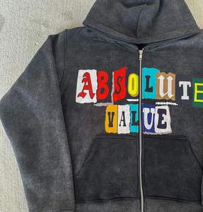 Sweat à capuche zippé inspiré des sororités grecques, tendance et décontracté, effet délavé, design streetwear unisexe - Product Image 6