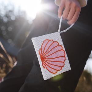 Monedero de Mano con Diseño Moderno, Bordado con Cuentas, Hecho a Mano, con Color Personalizado para Mujeres y Niñas - Product Image 3