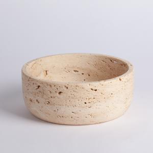 Cuenco Decorativo Moderno de Piedra Travertino con Forma Orgánica Minimalista para Decoración de Hogar de Lujo y Estilo Elegante - Product Image 6