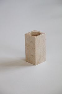 Porte-bougie en marbre de luxe, centre de table moderne pour mariage, artisanat artisanal, accent décoratif en pierre, cadeau élégant pour table, unique - Product Image 3