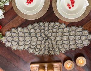 Camino de Mesa de Algodón con Cuentas Plateadas y Doradas, Camino de Mesa Decorativo Navideño, Camino de Mesa Estilo Rústico - Product Image 1