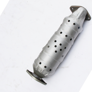 Direct Fit Euro4 Catalytic Converter for HYUNDAI IX35 Middle Engine Manifold Ceramic Carrier <b>Catalyst</b> for Hyundai Tucson 2012 - Product Image 2