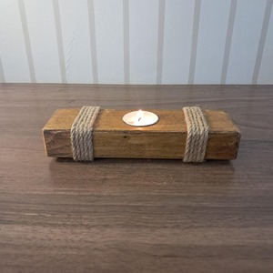 Bougeoir en bois à six colonnes, idéal pour la décoration intérieure, centre de table et éclairage festif, fabriqué à la main en Inde - Product Image 2
