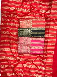 Lujosos saris de seda Jacquard pesados, borde tejido Jacquard grande dorado para verano para atuendo tradicional indio de Bollywood - Product Image 6