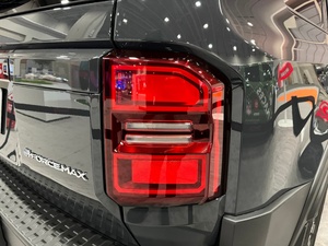 รถยนต์มือสองคุณภาพดี ปี 2024 รุ่น Cruiser Prado TX เครื่องยนต์ 2.8 ลิตร ขับเคลื่อน 4 ล้อ - Product Image 2