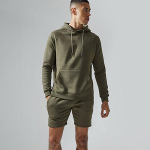 Conjunto de Dos Piezas de Verano con Logotipo Personalizado del Mejor Proveedor, Sudadera con Capucha y Pantalones Cortos con Bordado Desgastado por AMAZING INDUSTRIES - Product Image 1