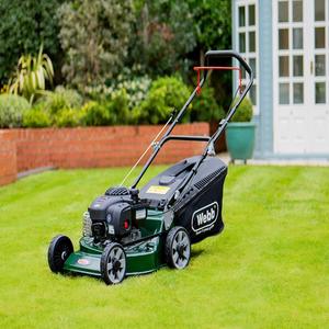 High Quality <b>Lawn</b> <b>Mower</b> Built for Precise Cutting Reduced Fuel Use and Long Term Reliable Performance - Product Image 2