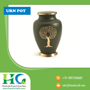 Best 2025 New Model Wholesale Pet Urns Beautiful Cremation Urn for Pet <b>Ashes</b> Handcrafted Cremation Urn <b>Pot</b> for Sale - Product Image 4