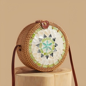Ross-bandolera de mimbre natural para mujer, bolso de mano con perlas - Product Image 1