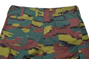 Pantalones de Camuflaje Multiterreno Resistentes para Hombre con Bolsillos de Carga Grandes, Cierre de Botones y Costuras Reforzadas - Product Image 4