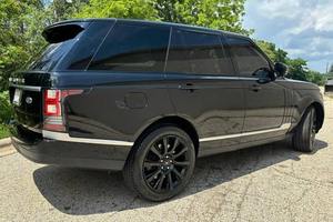 SUV de qualité supérieure, nouvelle version 2015, Rra-nnge- Rooverr, aspiration naturelle, édition premium, intérieur foncé, boîte de vitesses semi-automatique arrière, toit ouvrant - Product Image 4