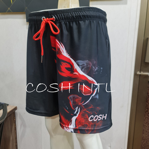 Pantalones cortos con estampado sublimado de cara de León rojo feroz para hombre ropa de calle atlética de Cosh International - Product Image 4