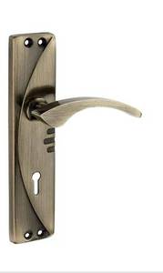 Tirador de cajón de latón satinado macizo de lujo moderno con tiradores dorados, cerradura de puerta de armario de cocina, latón cepillado - Product Image 3