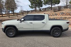 REVEAN RIT 2025, Camioneta con Tracción en las Cuatro Ruedas, Doble Tracción, Batería de Litio, Neumáticos R18, Asientos de Cuero, Techo Panorámico, Luces LED, Aleación de Aluminio - Product Image 6