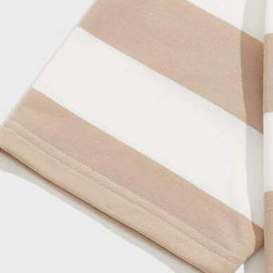 T-shirts d'été en coton respirant pour hommes Fabriqués en usine au Pakistan Tissu tricoté pour le confort et la portabilité - Product Image 4