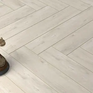 Piastrelle in legno di qualità Premium in legno di porcellana 200x1200mm aspetto plancia in "bianco albicocca" per pavimenti in appartamento Novac