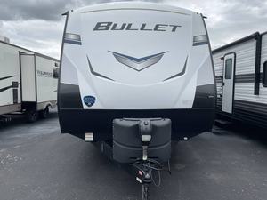 Keystone B-u-l-l-e-t 250BHS d'occasion 2023 - Product Image 4