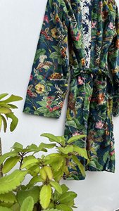 Bata de terciopelo reversible larga hecha a mano para mujer, chaqueta de invierno de tamaño libre, mangas de algodón completas, estampado de otoño, impermeable, transpirable - Product Image 3