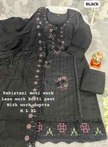 Attrayant Fantaisie Tendance Belle Robe Vente Chaude Pure Mousseline De Soie Kurti Pant & Dupatta Avec Impression et Travail À La Main à Vendre - Product Image 5