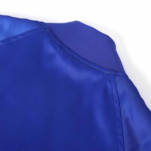 Chaqueta Universitaria de Satén Brillante con Cuello Alto y Logotipo Frontal de la Hermandad Sigma Gamma Rho, 100% Algodón - Product Image 5