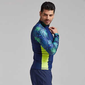 Léger respirant séchage rapide hommes Rash Guard plaine teint multicolore vêtements d'entraînement avec Service OEM disponible hommes Rash Guard - Product Image 3