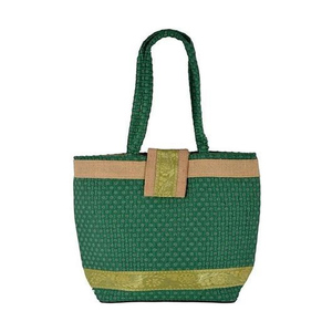 Remise chaude sac fourre-tout en jute pour femmes style fantaisie écologique avec logo personnalisé et lettre décoration fermeture ouverte - Product Image 3