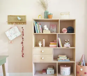 Decoraciones de estante con forma de flor con patrón de planta de madera y ratán bohemio de alta calidad para dormitorio o baño hecho a mano OEM Vietnam - Product Image 5