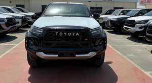 Nouveau Toyota Hilux GR Sport Transmission Automatique SUV/Véhicule Tout-Terrain/Pick-up - Product Image 4