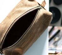 Kit Dopp en toile cirée avec logo personnalisé Sac de maquillage en cuir à fermeture à glissière/étui de voyage à raser Fonction de suspension à la mode Utilisation quotidienne