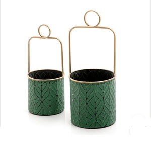 Centros de mesa decorativos con acabado dorado para oficina y hogar, jarrones de flores de Metal, gran oferta, maceta de diseño hecha a mano - Product Image 3