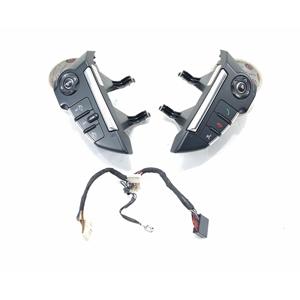 Commandes multifonctions au volant pour Land Rover Range Rover SPORT AH32-13D767-CC (05>13) - Product Image 1