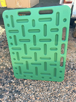 Palettes en plastique usagées 44x56 et palettes d'entrepôt en plastique vert à vendre