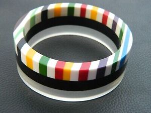 Bracelet de manchette en résine de style vintage hautement poli et personnalisé pour femmes d'Inde - Product Image 4