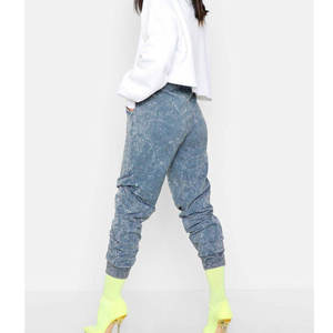 Pantalones de bolos vintage personalizados de algodón 100%, pantalones de chándal informales ligeros en blanco con serigrafía, tela de lona duradera - Product Image 4