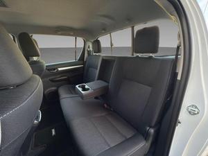 2025 NUEVO A YOTA HILUX 4,0 DOBLE CABINA INVENCIBLE 2.8AUT 4WD V6 SUV 2017 4X4 Doble Cabina TRANSMISIÓN AUTOMÁTICA - Product Image 4