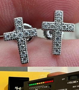 Pendientes de Cruz con Diamantes Moissanite VVS con Certificado GRA, Chapados en Oro sobre Plata 925, Joyería Fina para Regalo de Cumpleaños - Product Image 2