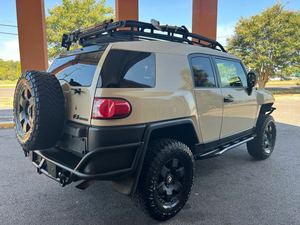 Gran Oferta, Negocio Excelente: TOYOTA FJ CRUISER 4WD Listo para Enviar - Product Image 5