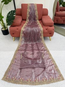 Saree en soie traditionnel élégant avec paillettes Zari et broderie pour les mariages indiens Festivals Diwali Party Wear Tenue extensible - Product Image 5