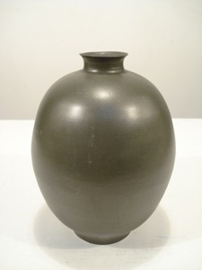 Vase bouteille décoratif moderne pour la décoration intérieure - Product Image 3