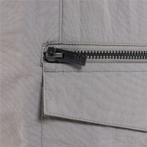 Pantalon cargo léger pour homme de qualité supérieure avec technologie de séchage rapide et poches sécurisées pour les aventures en plein air - Product Image 6